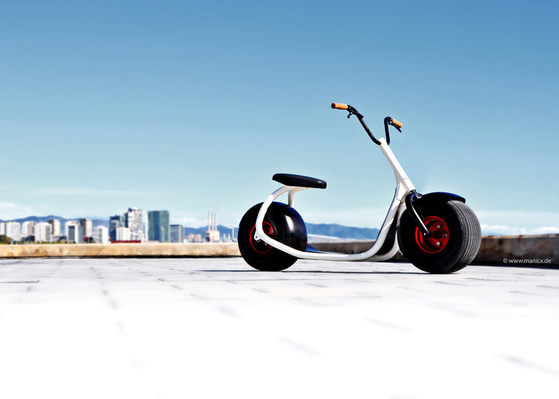 VERSATILE ELECTRIC SCOOTER
